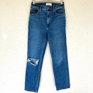 Abercrombie & Fitch Women's Ultra High Rise Ankle Straight Jean, 28 Long